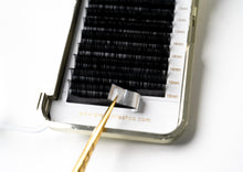 Load image into Gallery viewer, "A Milli" VOLUME Lash Trays